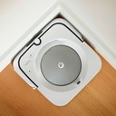 Aspiradora Robot Braava Jet M6 iRobot Trapeador Conexión Wi-fi Blanca
